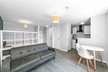 Rivergreen, Varsity Clifton, NG11 8BD, NOTTINGHAM - Photo 2