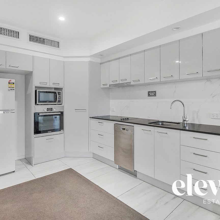 24/482 Upper Roma St QLD 4000, Brisbane City - Photo 1