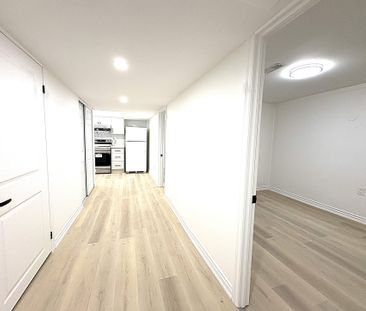 For Lease - 9 Truro Crescent, Toronto, Ontario - Photo 6