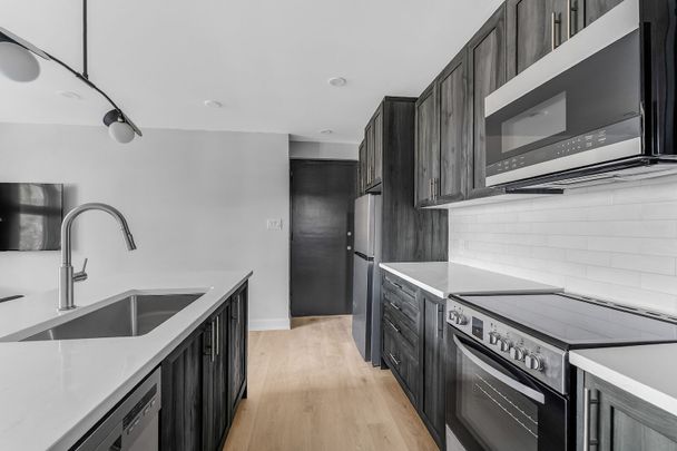 658 Somerset Street West, Centretown, Ottawa, ON - Photo 1