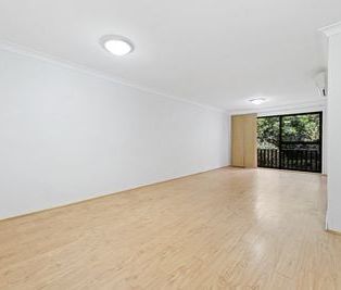 Spacious and Modern Living - Photo 4