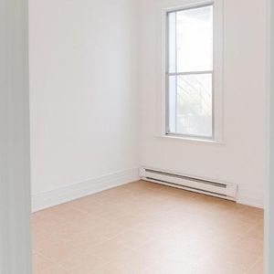 6 1/2 - Montréal (Hochelaga / Maisonneuve) - 1 600 $/mois - Photo 2