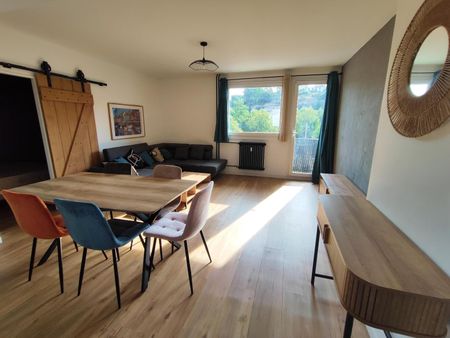 Location Appartement 3 pièces 57m² POITIERS 86000 - Photo 2