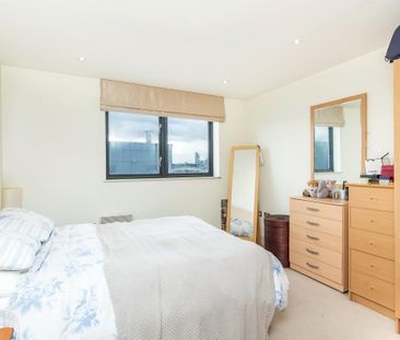 Spacious and modern one bedroom apartment located on the 6th floor ... - Photo 6