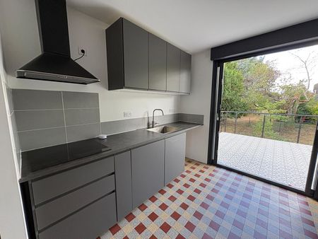 Location Maison 3 pièces 65m² - Photo 3