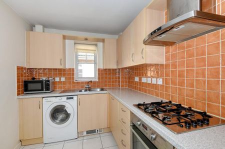 2 bedroom flat to rent - Photo 5