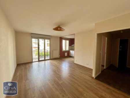 Location Appartement 3 pièces 64m² ST ETIENNE 42000 - Photo 3