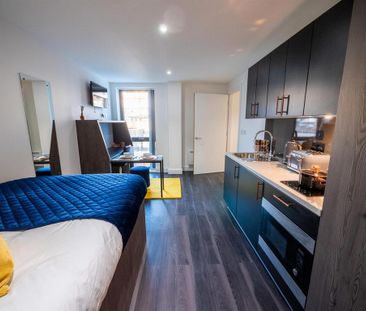 Studio to rent - Photo 1