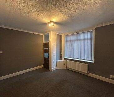 2 bedroom end of terrace house to rent - Photo 6