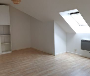 Location Appartement 2 pièces 47m² MAYENNE 53100 - Photo 2