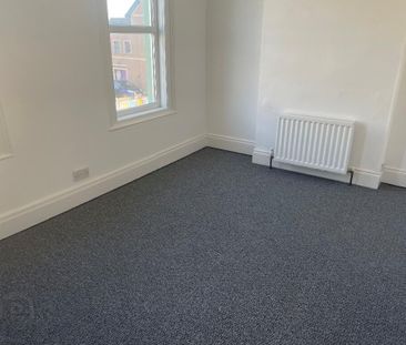 2 Adelaide Avenue, Whitehead, Carrickfergus, BT38 9RZ - Photo 4