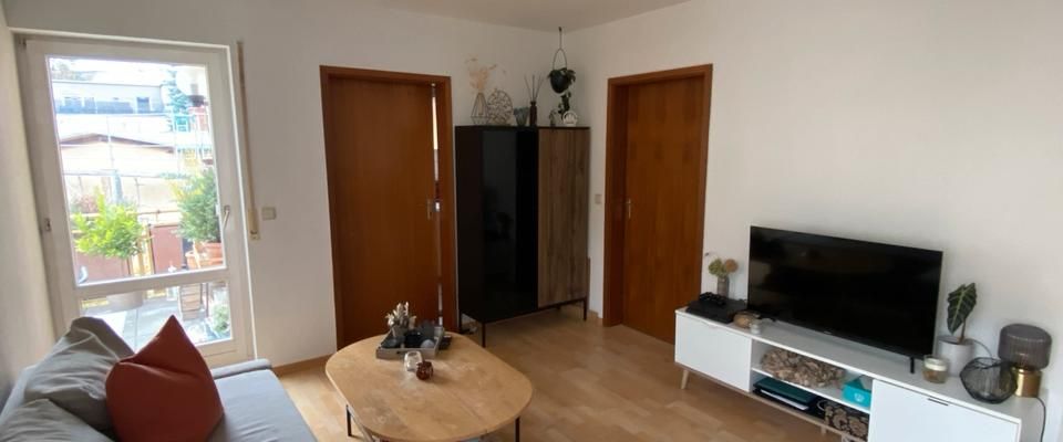 Nachmieter gesucht: Schöne 2-Raum-Wohnung mit Einbauküche - Foto 1