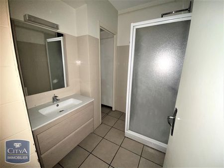 Location Appartement 1 pièce 25m² AGEN 47000 - Photo 5
