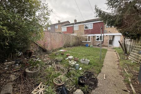 Radburn Close - Photo 5