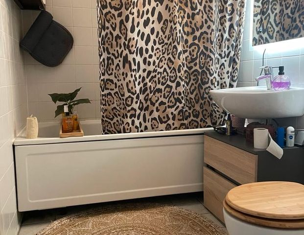 3 Zimmer Wohnung Berlin Lichtenberg ab 1.3. - Foto 1