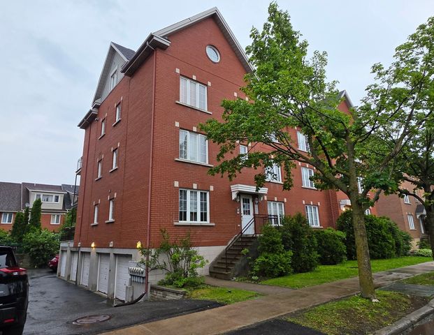 À louer / Appartement - Photo 1