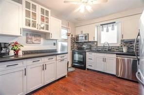 For Lease - 108 Hurd Street Unit# Main, Bradford West Gwillimbury, Ontario - Photo 2