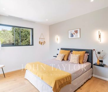 Villa à louer Mougins, Cote d'Azur, France13 500 EUR / Mois - Photo 3