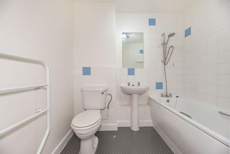 1 bedroom flat to rent - Photo 5