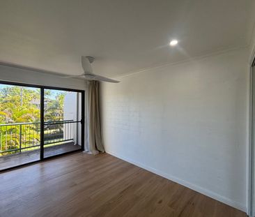 Coastal, Fully Renovated 2-Bedroom Unit - Photo 2