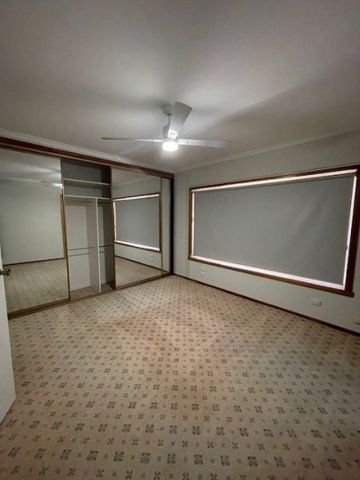 3 Tocumwal Street, Finley - Photo 4