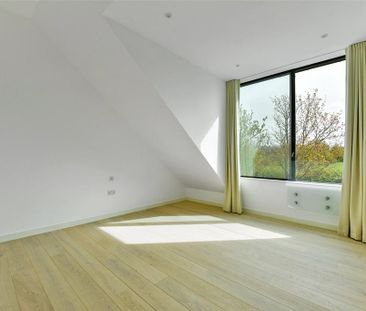 4 bedroom detached house to rent - Photo 4