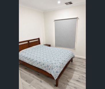 Spacious Family Home with Flexible Fifth Bedroom - Photo 2