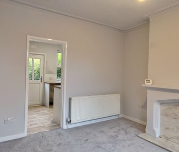 1 Bed Terraced House, Valley Road, S8 - Photo 1