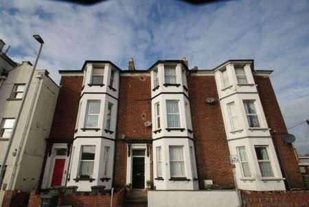 Old Tiverton Road, Exeter, EX4 - Photo 4