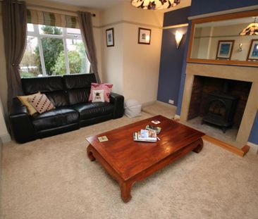 4 bedroom private hall to rent - Photo 1