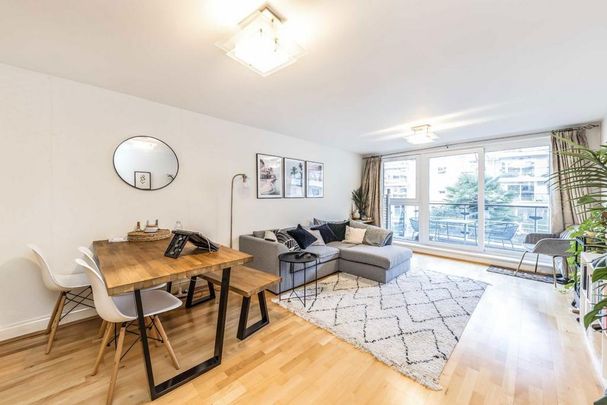 2 bedroom flat to rent - Photo 1