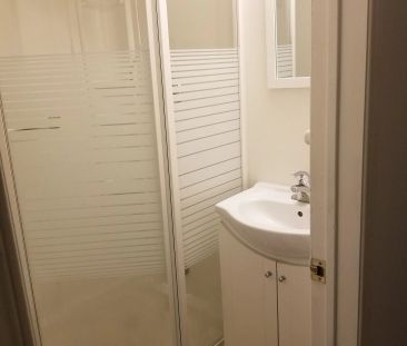 Condo Townhouse For Lease | N9247370 - Photo 2