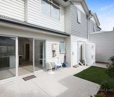 2/115 Park Crescent, Williamstown North - Photo 1