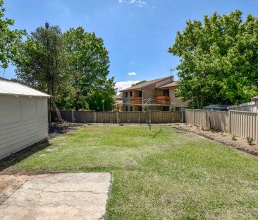 Centrally Located Timeless Beauty! - Photo 6