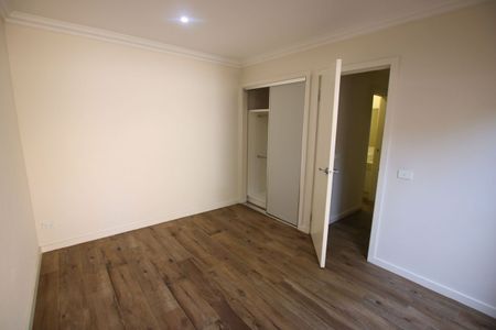 Modern Ground level villa unit - Photo 2