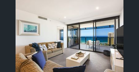 Level 24 Circle on Cavill. Enjoy a 9 month holiday in Surfers Paradise - Photo 3