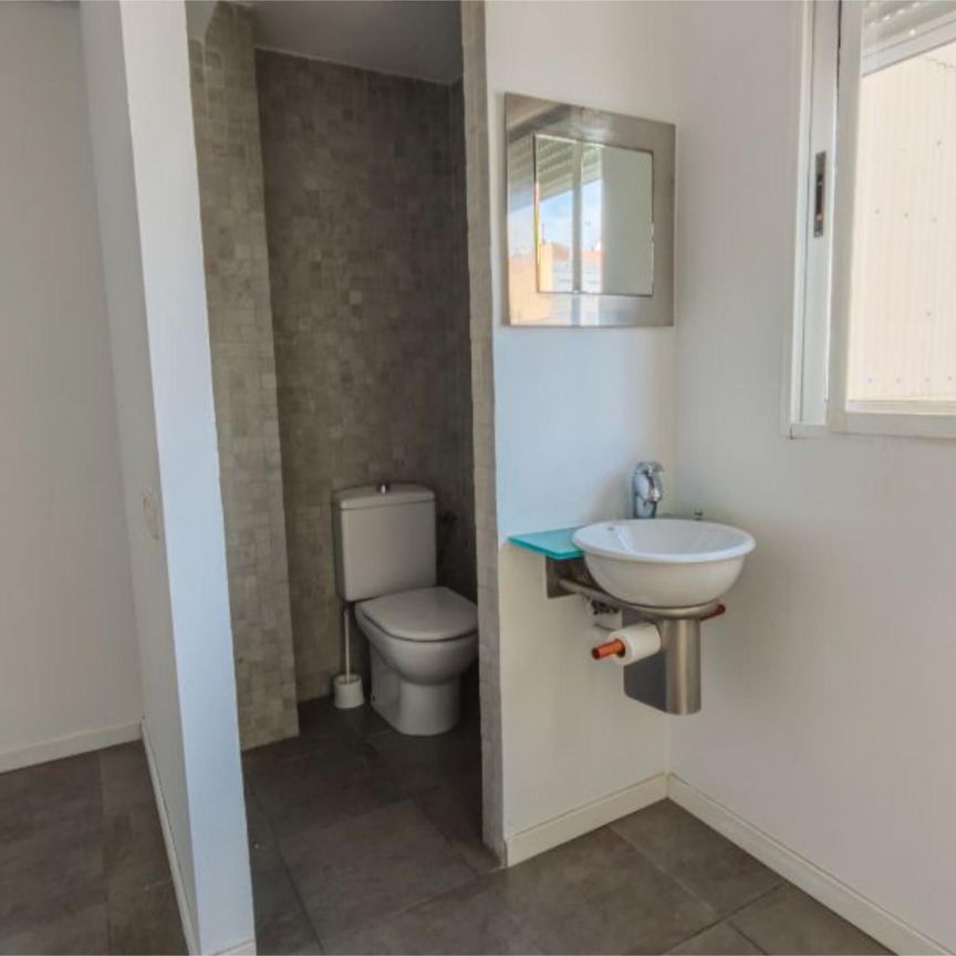 Piso de alquiler en Carrer de Joaquín Costa, 23, Gran Via - Photo 1