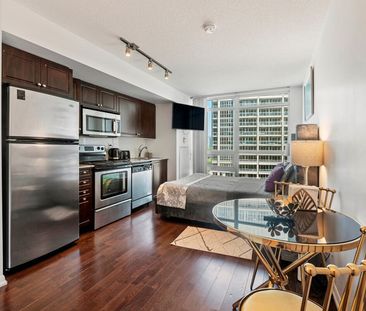 Fort York Boulevard - Photo 2