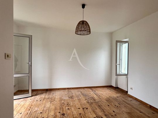 Location maison 3 pièces, 52.00m², Saintes - Photo 1