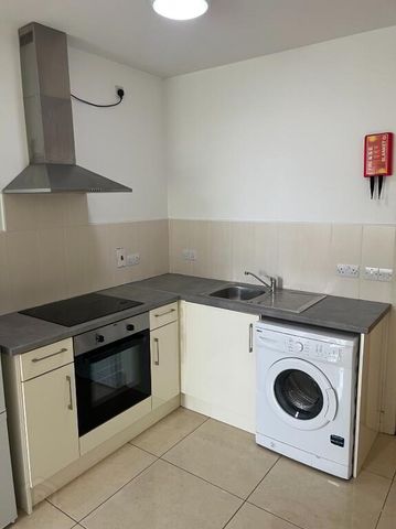 Unit 4, 19 Eglantine Avenue, Belfast, BT9 6DW - Photo 3