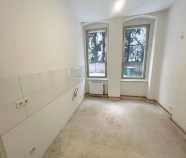 renovierungsbed&uuml;rftige 1-Zimmer Erdgeschoss -Wohnung mit Innen... - Photo 2