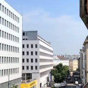 moderne 2 Zimmer mit Balkon - Photo 2