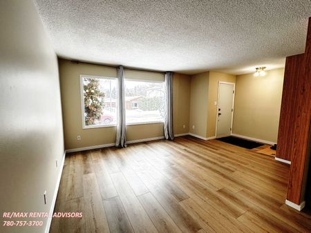 10344 150 Street Northwest - Photo 5