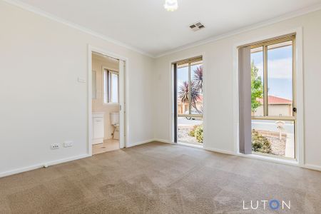 15 Shedden Street, Casey ACT 2913 - House For Rent | Domain - Photo 3