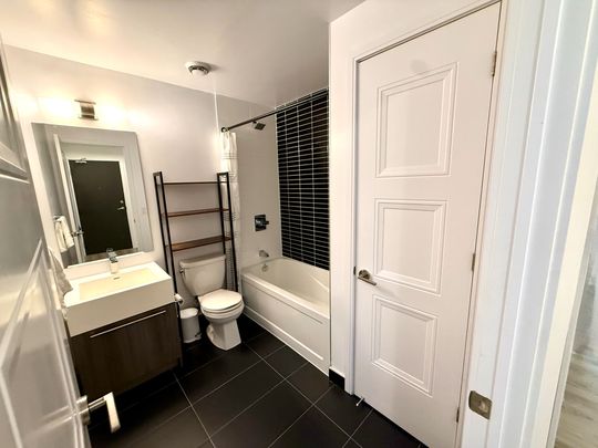 For Lease - 25 Neighbourhood Lane Unit# 515, Toronto, Ontario - Photo 1