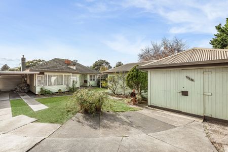 4 Brownfield Street, Parkdale VIC 3195 - House For Rent | Domain - Photo 5