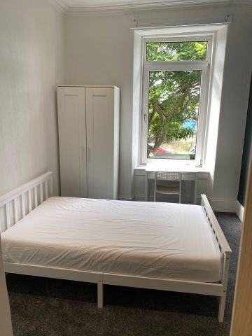 5 Bed Flat, Roslin Terrace, AB24 - Photo 3