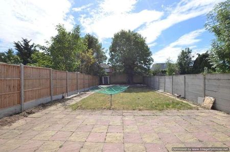 Kenton Park Crescent, Harrow, HA3 - Photo 5