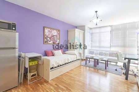 Alquiler de estudio en Calle González Besada - Photo 4