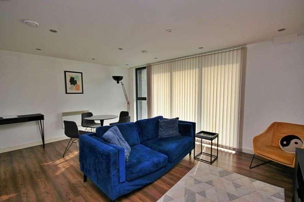 Crossbank, Salford, M7 - Photo 1